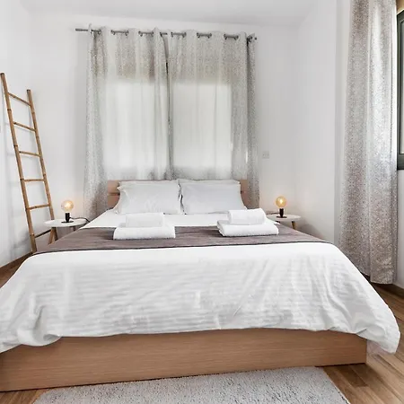 Glabur - The Elite - Exceptional Floor City, Welcomes U!!! 公寓 尼科西亚